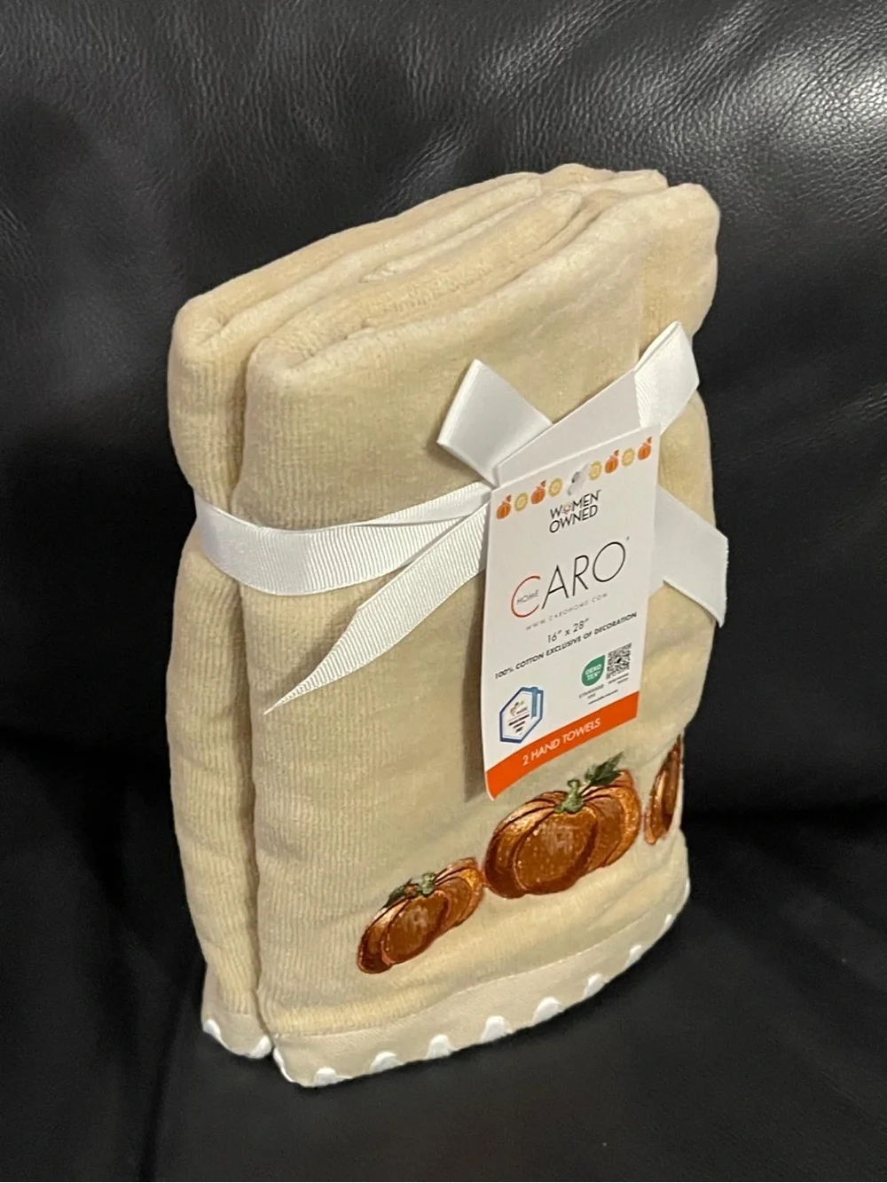 Thanksgiving CARO HOME Pumpkin Hand Towels (2) Thanksgiving Pumpkin Towels